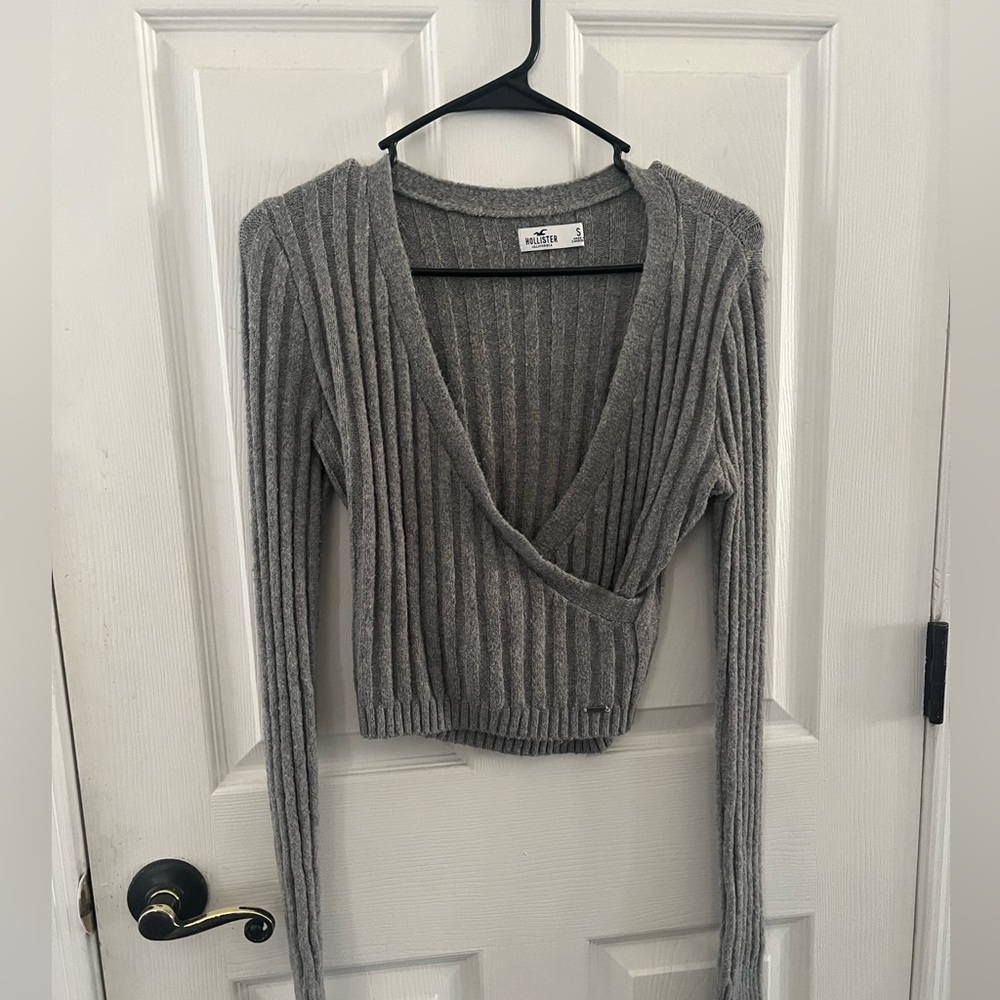 Hollister sweater top
